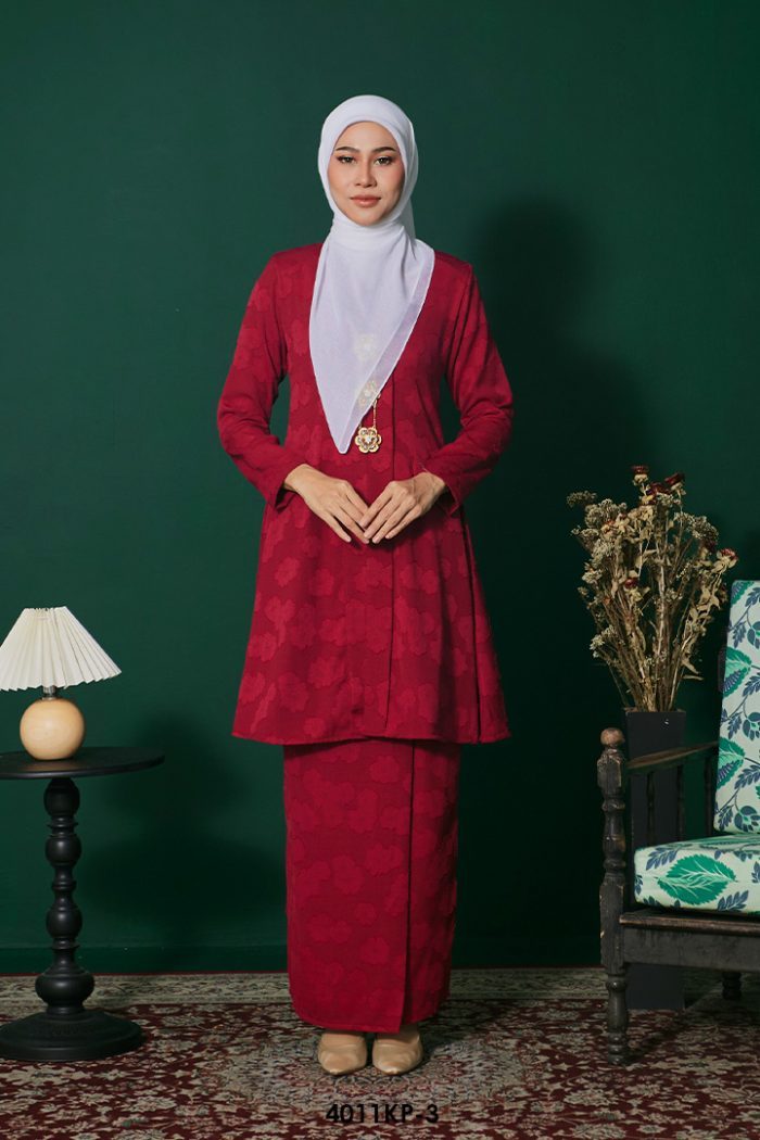Kebarung Kalthom Petite in Scarlet Red (4011KP-3)