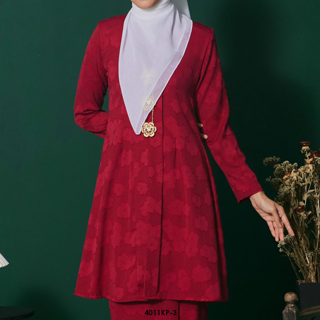 Kebarung Kalthom Petite in Scarlet Red (4011KP-3) - Image 3