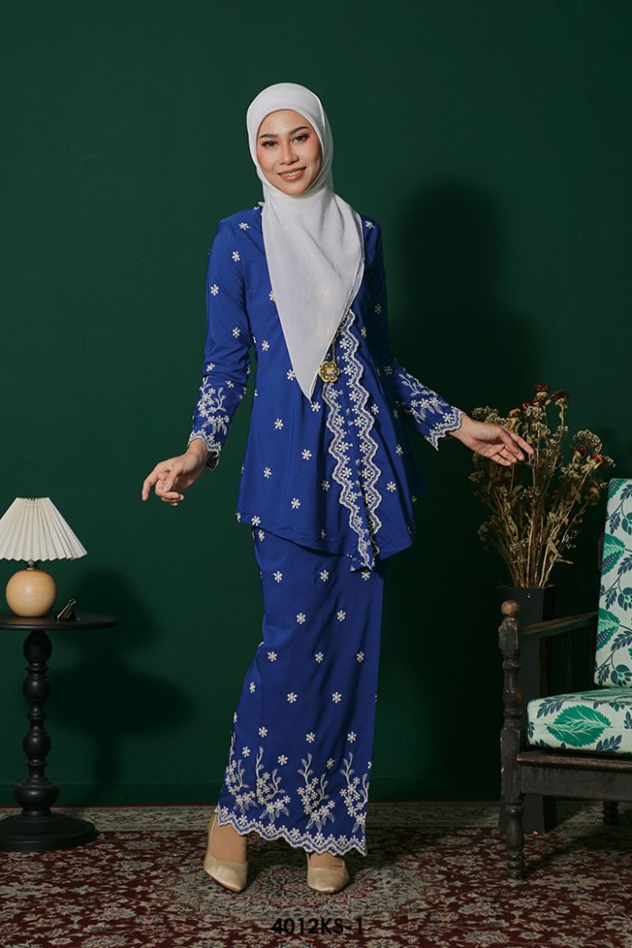 Kebaya Saloma in Azure Blue (4012KS-1)