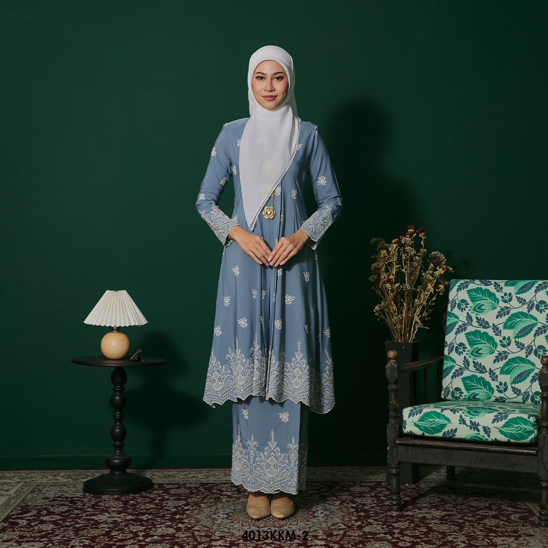 Kebarung Kalthom in Stone Blue (4013KKM-2)