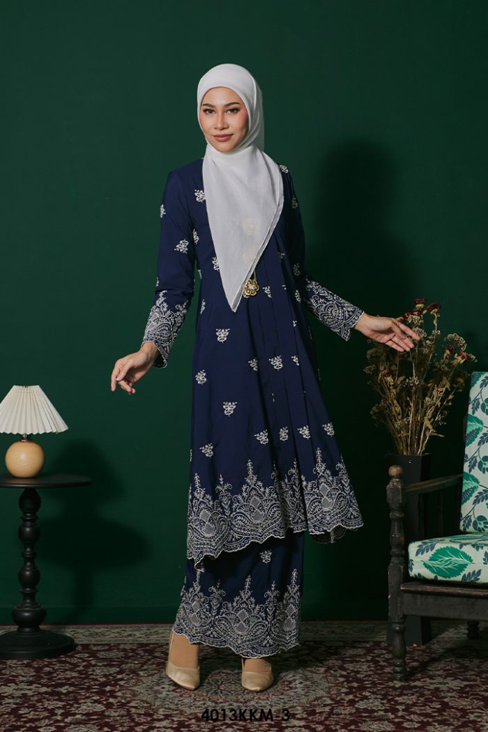 Kebarung Kalthom in Midnight Blue (4013KKM-3)