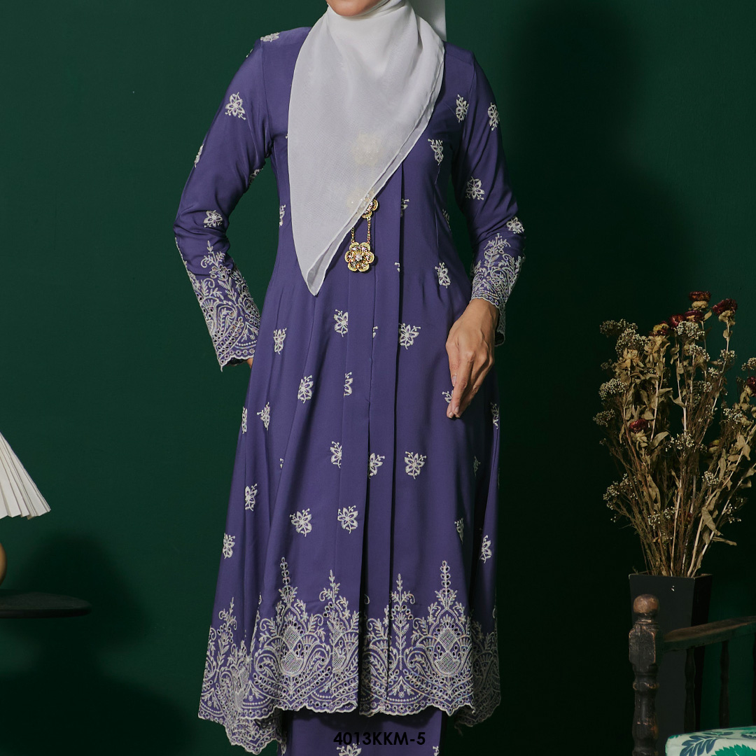 Kebarung Kalthom in Dark Grey (4013KKM-5) - Image 3