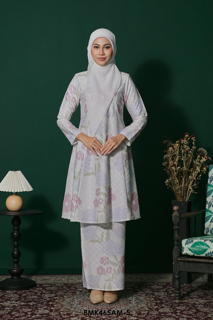 Ameera Kurung Batiq Mia in White (BMK465AM-5)