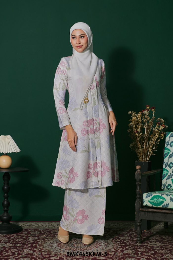 Kebarung Batiq Mia in White (BMK465KKM-5)