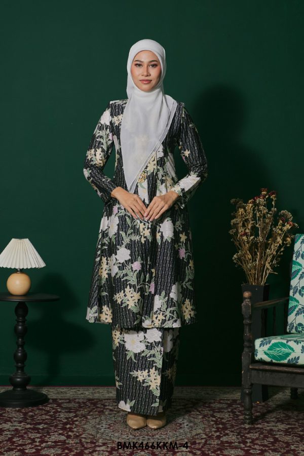 Kebarung Batiq Mia in Black (BMK466KKM-4)