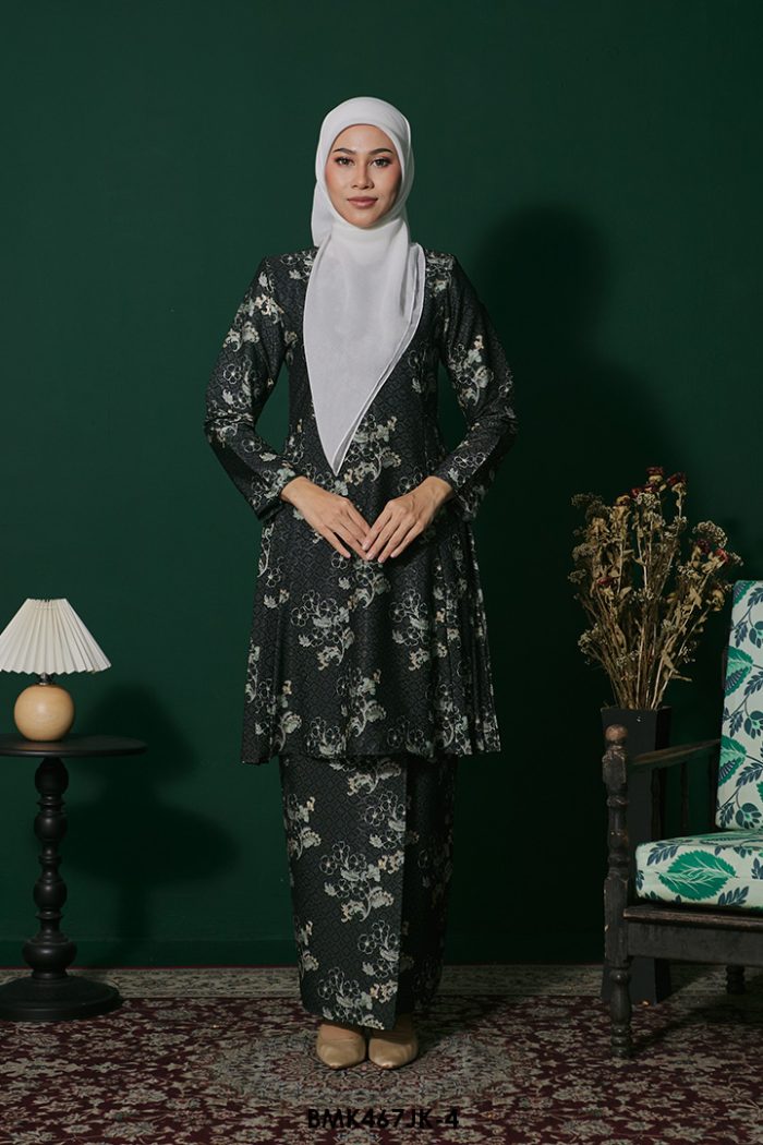 Juliana Kurung Batiq Mia in Charcoal (BMK467JK-4)