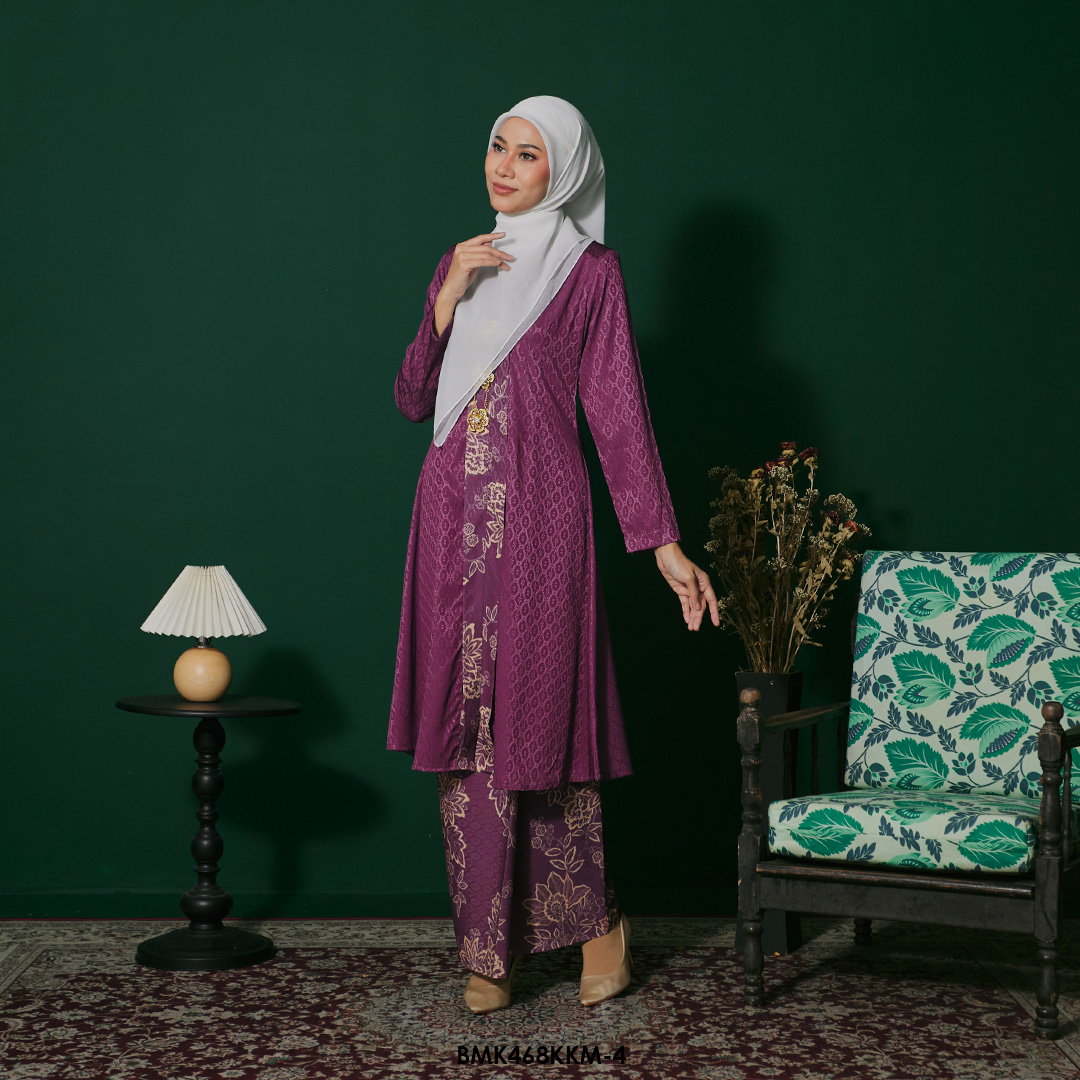 Kebarung Batiq Mia in Mulberry (BMK468KKM-4) - Image 2