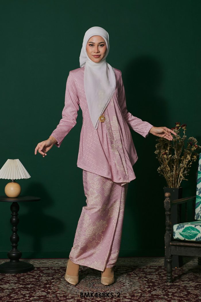 Kebaya Saloma Batiq Mia in Blush Pink (BMK468KS-2)