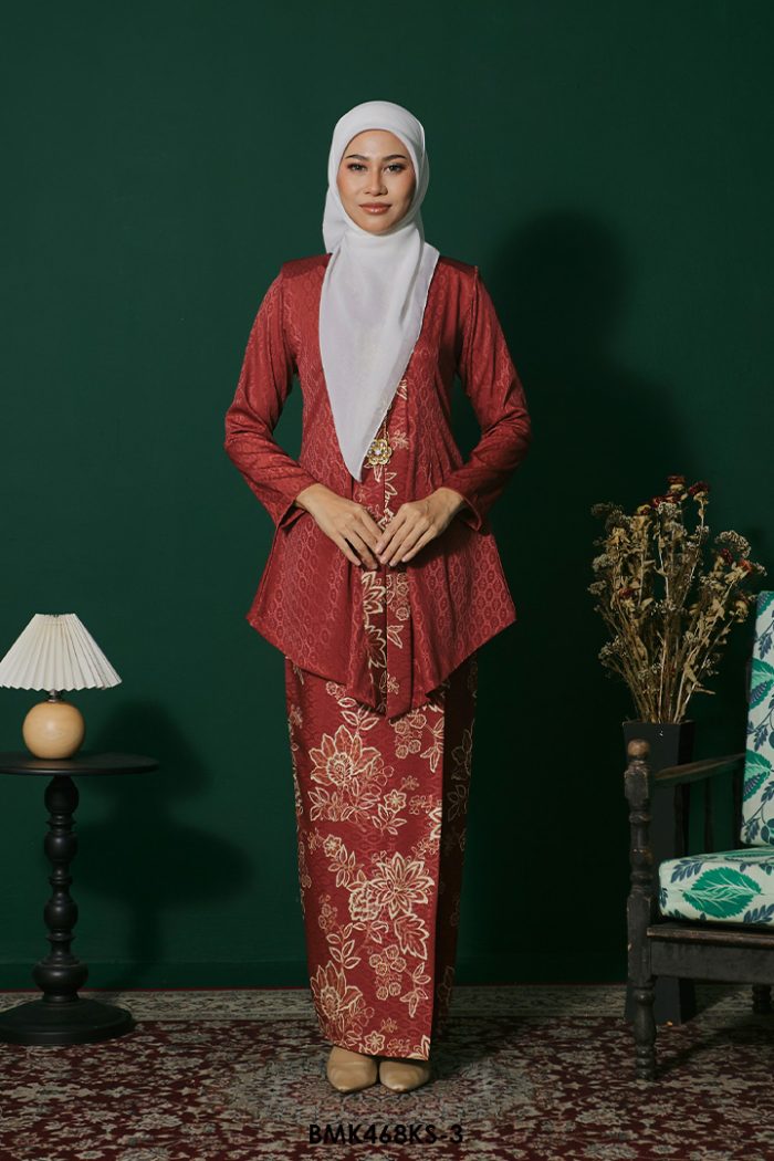 Kebaya Saloma Batiq Mia in Burnt Orange (BMK468KS-3)
