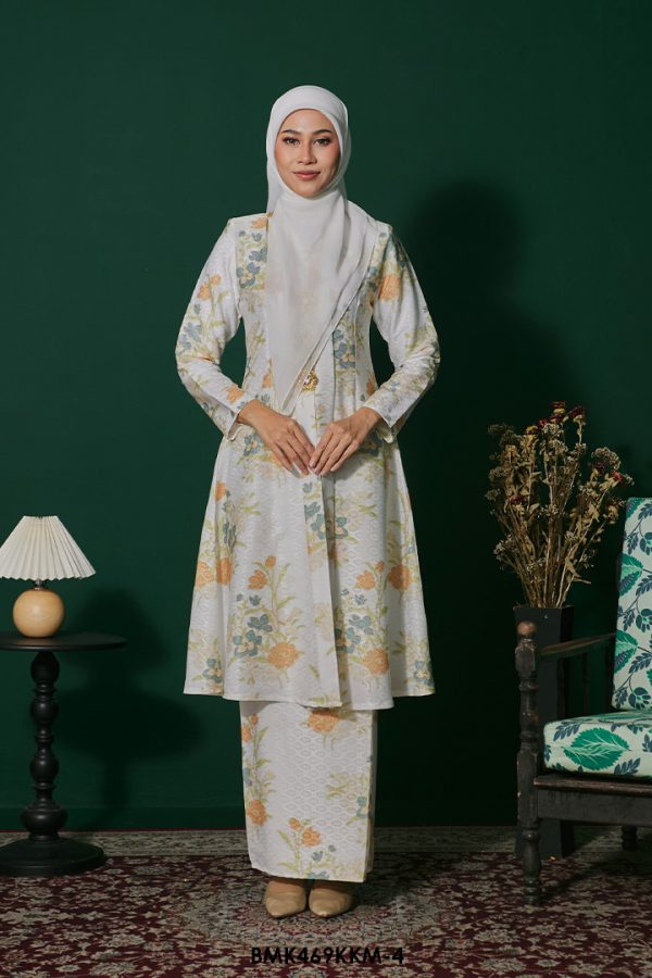 Kebarung Batiq Mia in White (BMK469KKM-4)