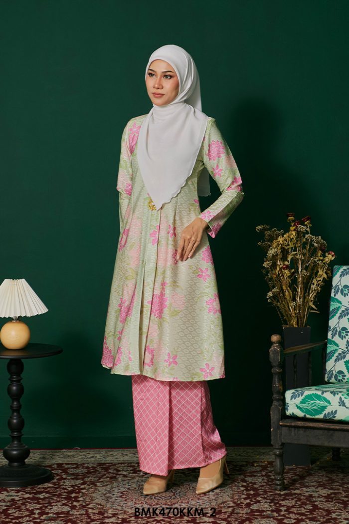 Kebarung Batiq Mia in Fuschia Pink (BMK470KKM-2)