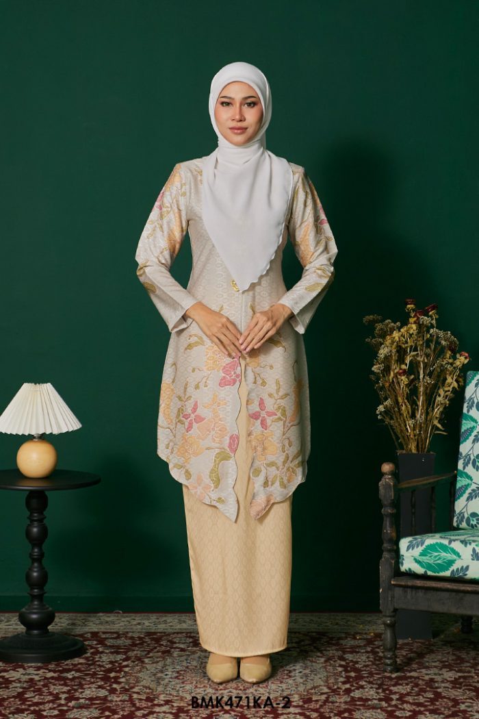 Kebaya Anggun Batiq Mia 2.0 in Soft Yellow (BMK471KA-2)