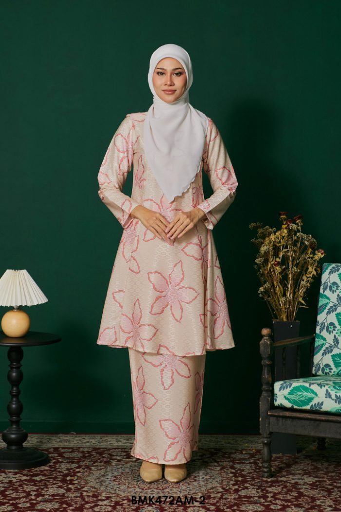 Ameera Kurung Batiq Mia in Butter Cream (BMK472AM-2)