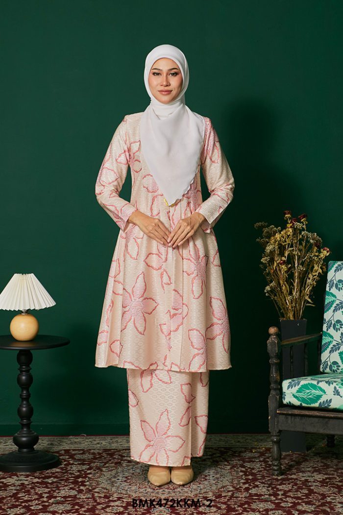 Kebarung Batiq Mia in Butter Cream (BMK472KKM-2)