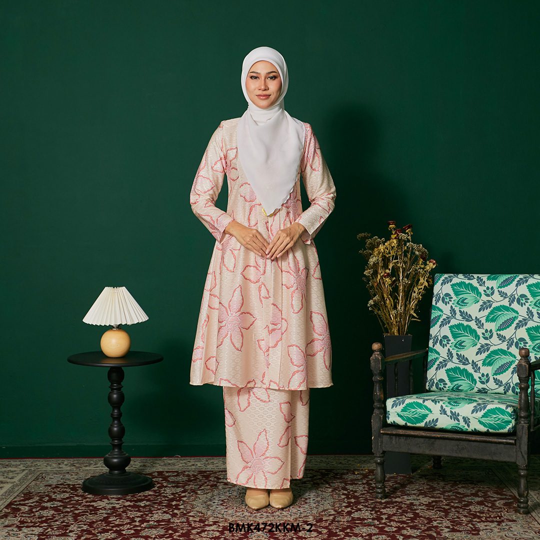 Kebarung Batiq Mia in Butter Cream (BMK472KKM-2)