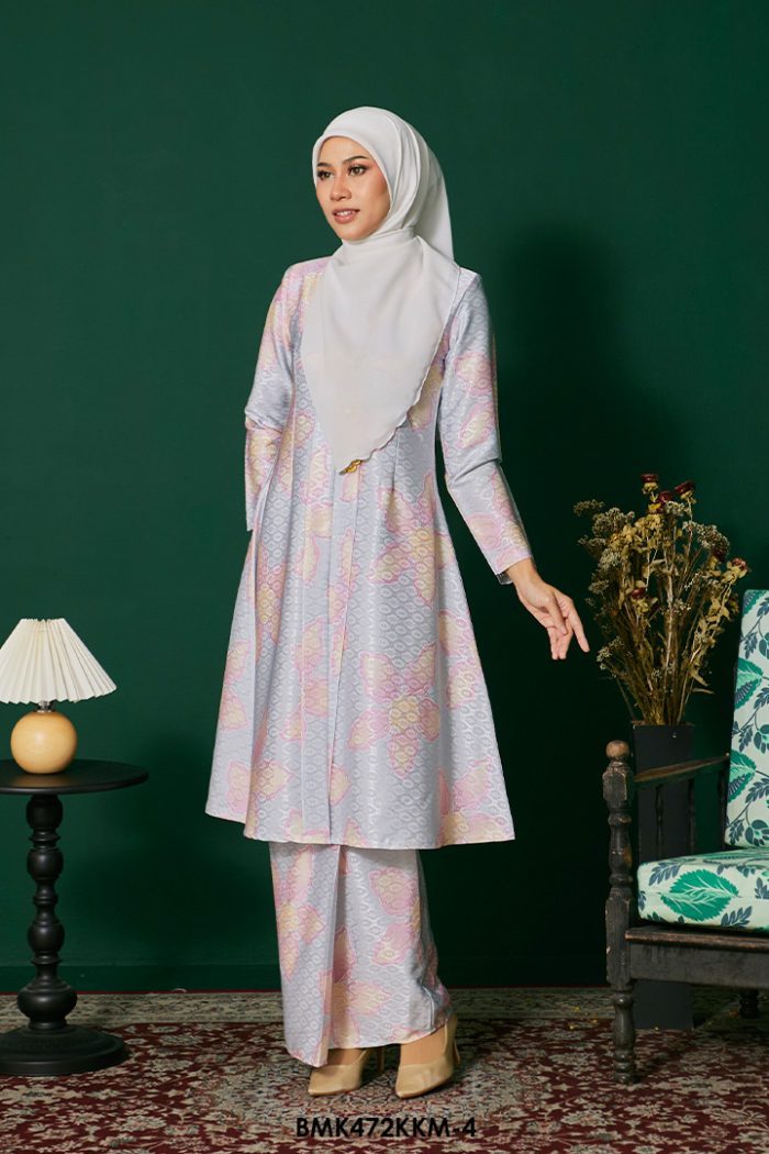 Kebarung Batiq Mia in Pearl Blue (BMK472KKM-4)
