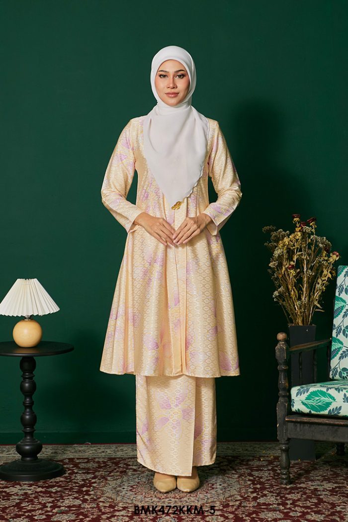 Kebarung Batiq Mia in Soft Yellow (BMK472KKM-5)
