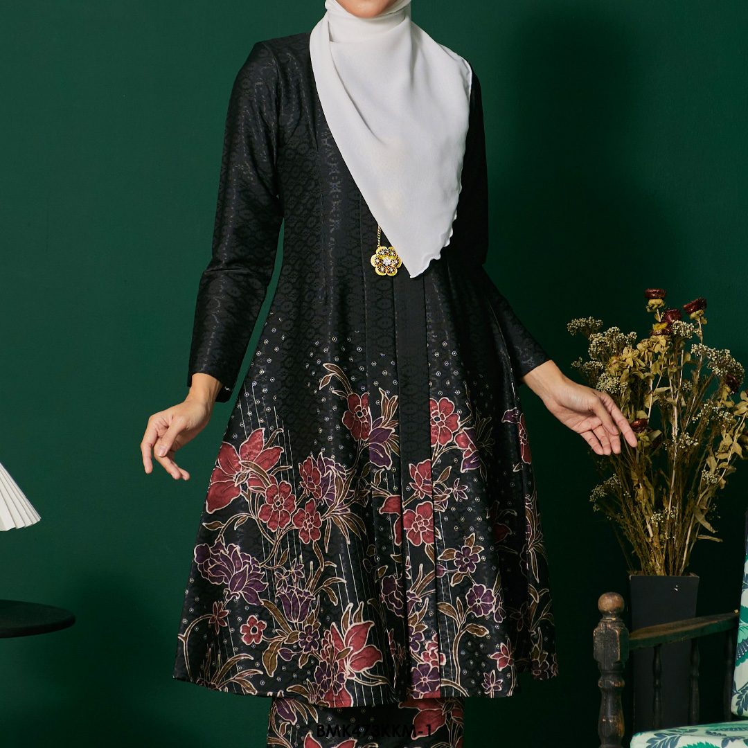 Kebarung Batiq Mia in Black (BMK473KKM-1) - Image 3