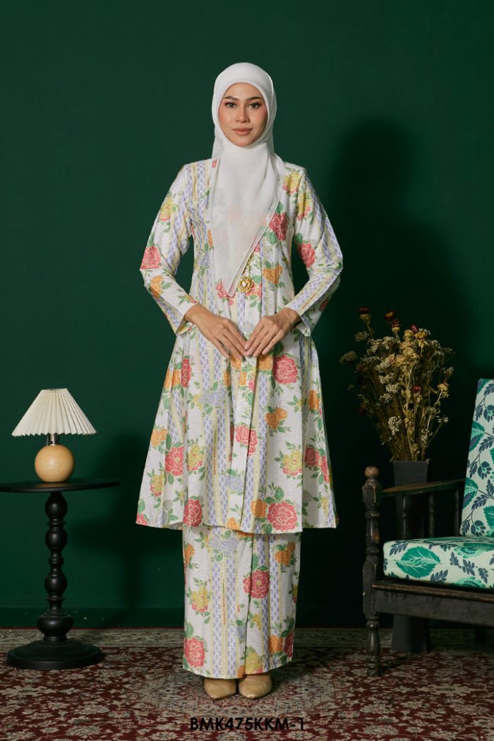 Kebarung Batiq Mia in White (BMK475KKM-1)