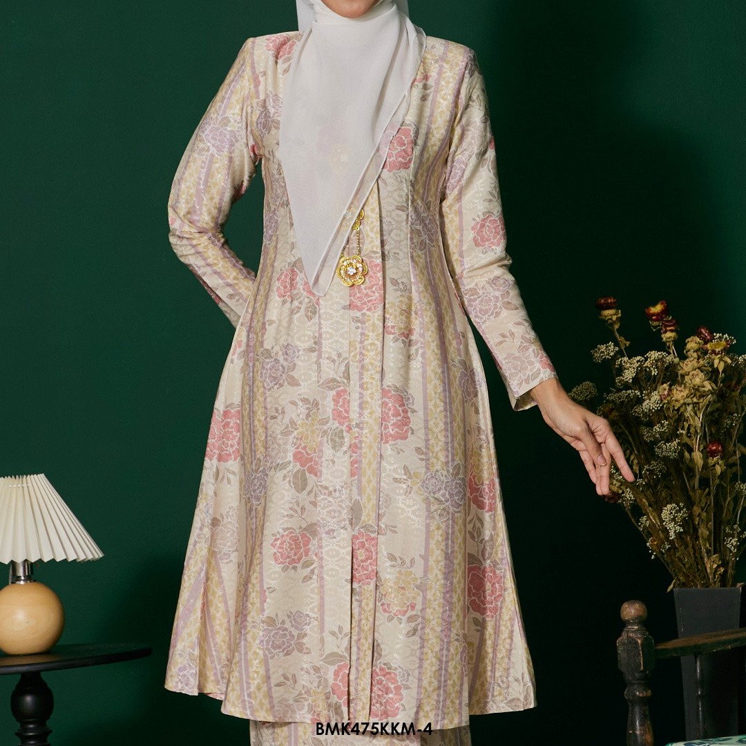 Kebarung Batiq Mia in Light Beige (BMK475KKM-4) - Image 3