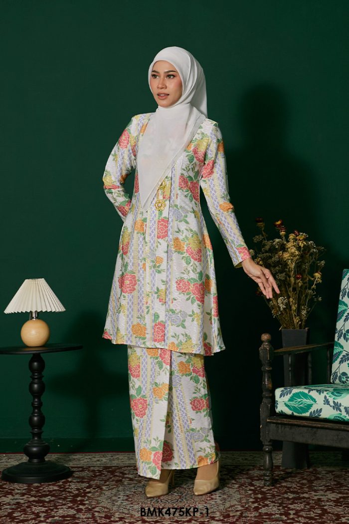 Kebarung Kalthom Petite in White (BMK475KP-1)