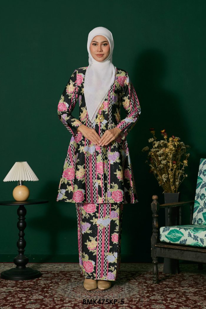 Kebarung Kalthom Petite in Black (BMK475KP-5)