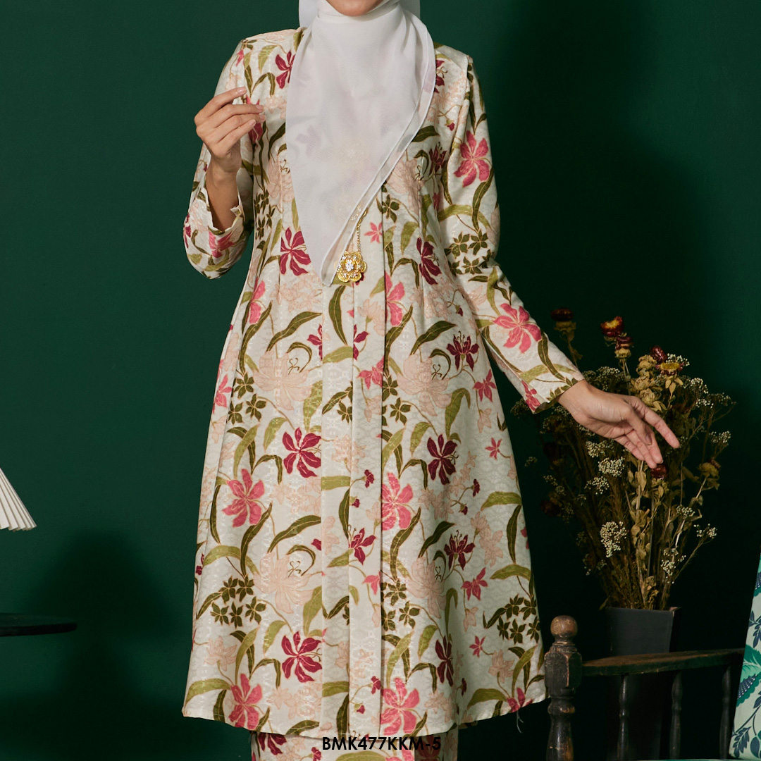 Kebarung Batiq Mia in Cream (BMK477KKM-5) - Image 3