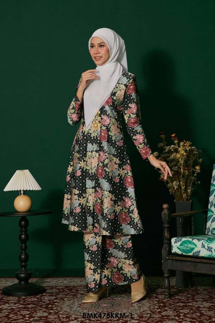 Kebarung Batiq Mia in Black (BMK478KKM-1)