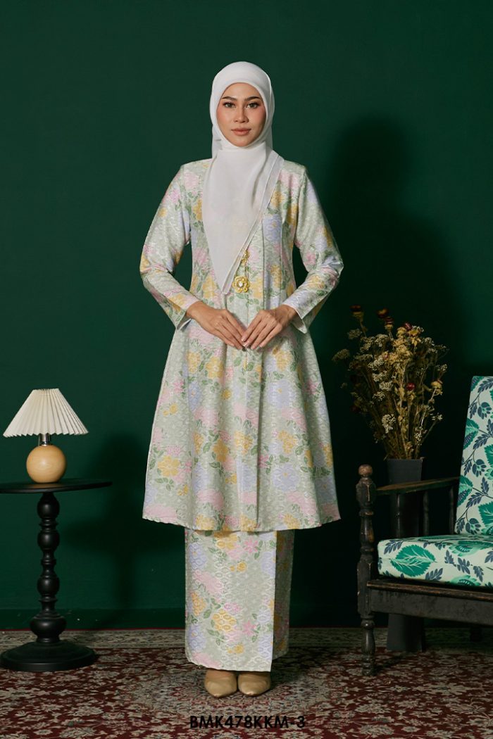 Kebarung Batiq Mia in Pastel Green (BMK478KKM-3)