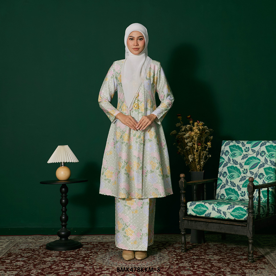 Kebarung Batiq Mia in Pastel Green (BMK478KKM-3)