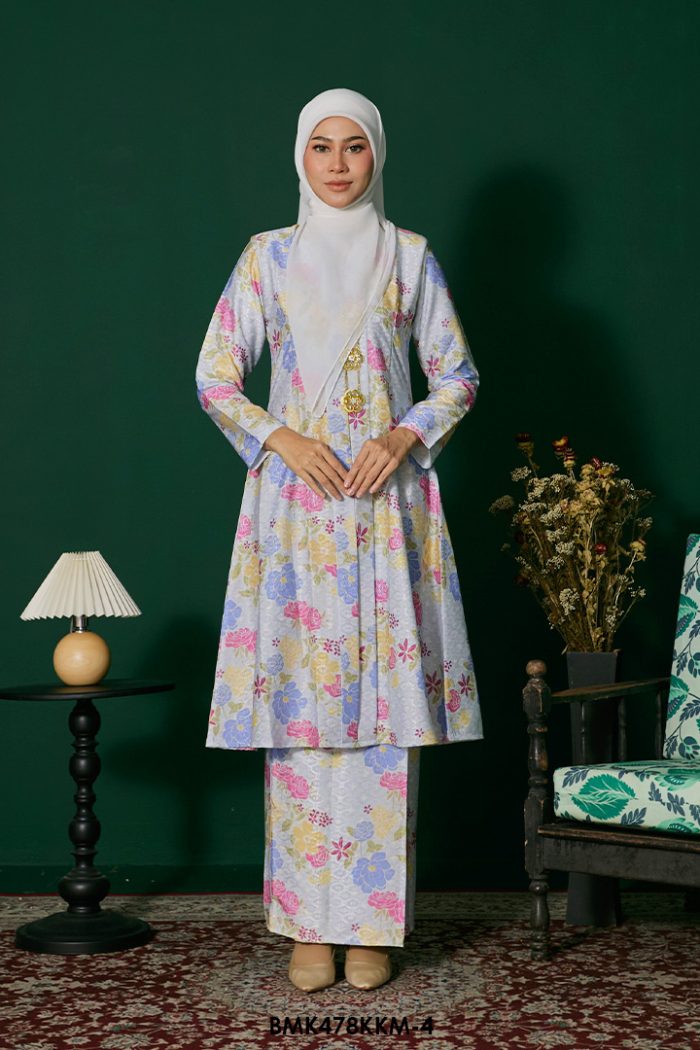 Kebarung Batiq Mia in Pastel Blue (BMK478KKM-4)