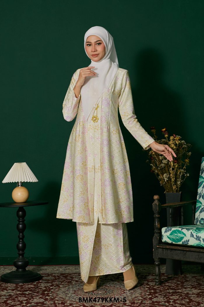 Kebarung Batiq Mia in Pale Lime Yellow (BMK479KKM-5)