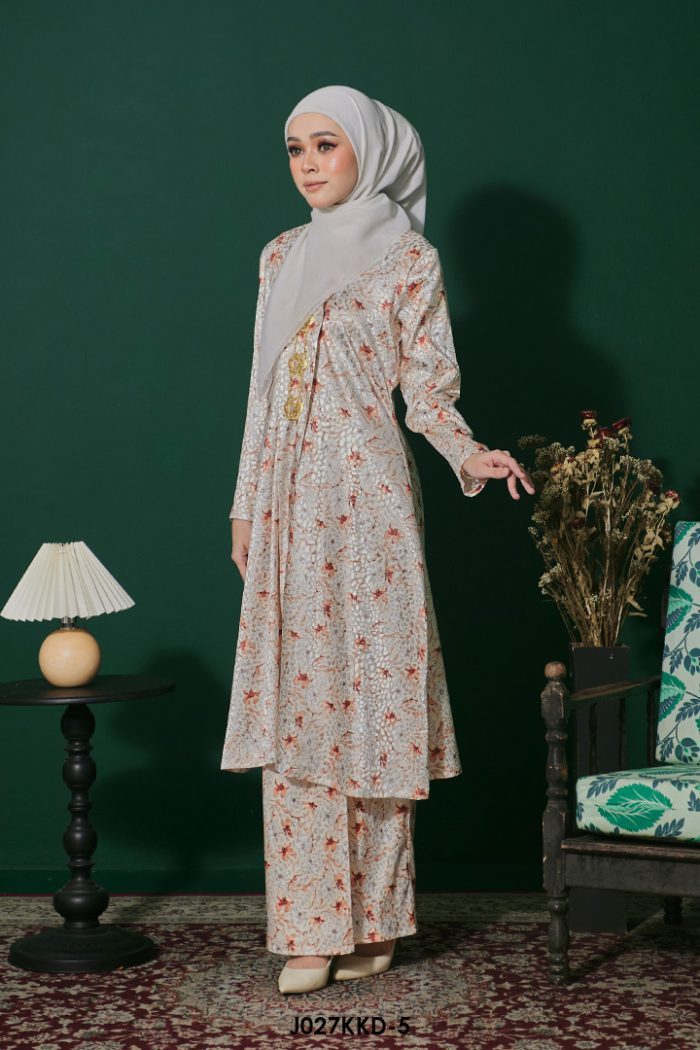 Kebarung Deeja in Orange (J027KKD-5)