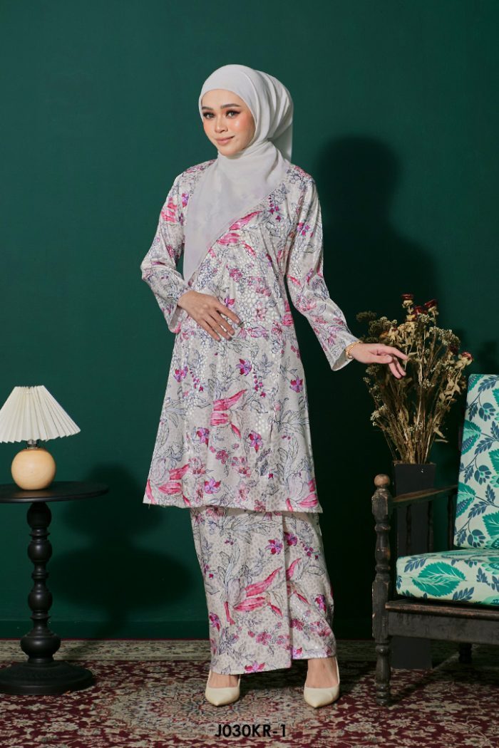 Riau Kurung in Pink (J030KR-1)