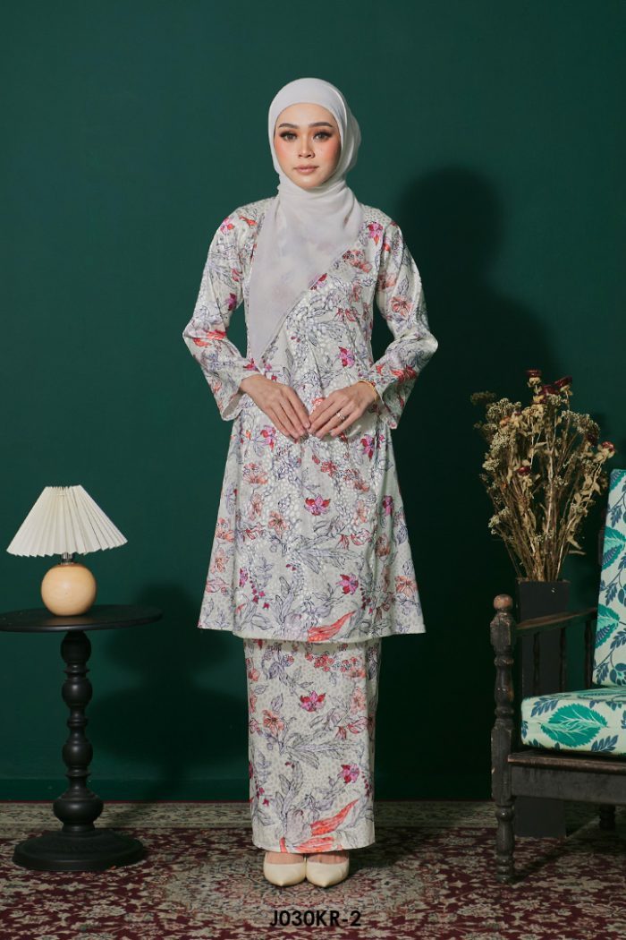 Riau Kurung in Coral (J030KR-2)