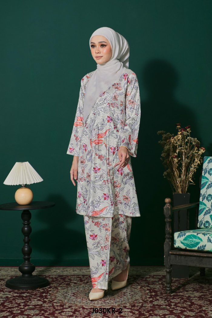 Riau Kurung in Coral (J030KR-2)