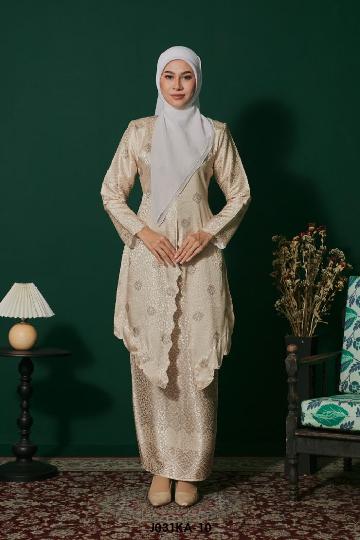 Kebaya Anggun 2.0 in Champagne (J031KA-10)