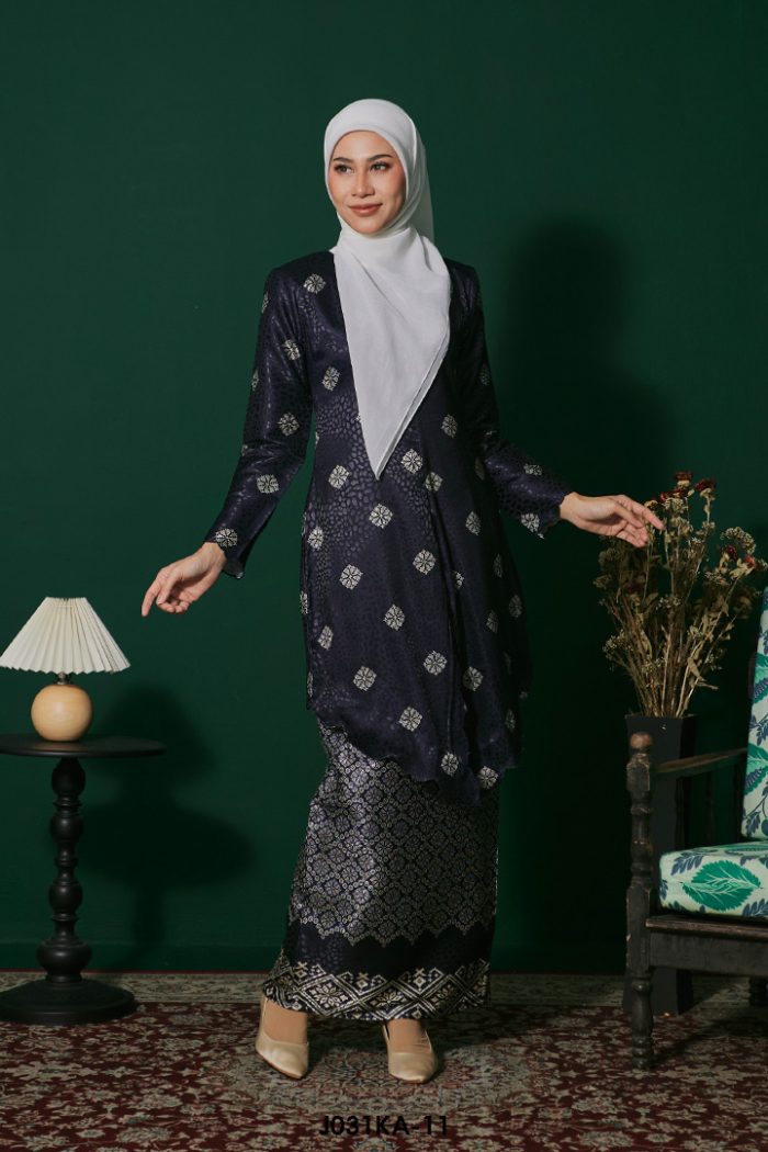 Kebaya Anggun 2.0 in Black (J031KA-11)