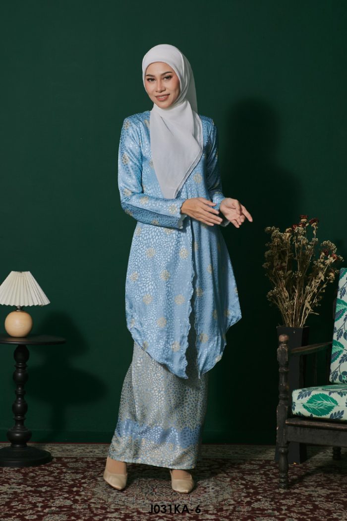 Kebaya Anggun 2.0 in Light Teal (J031KA-6)