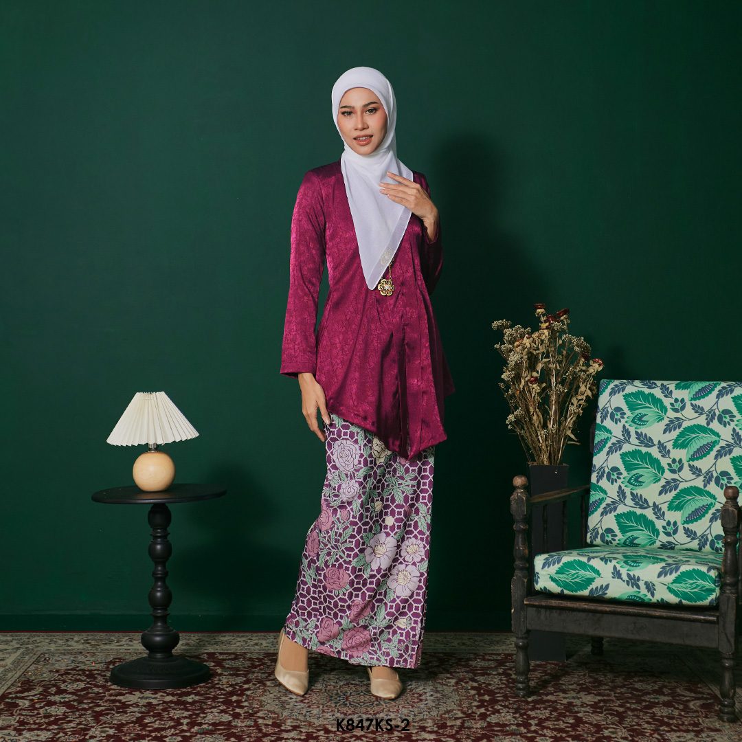Kebaya Saloma in Burgundy (K847KS-2) - Image 2