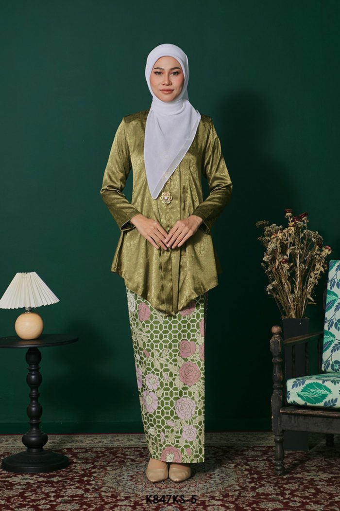 Kebaya Saloma in Dark Olive (K847KS-5)