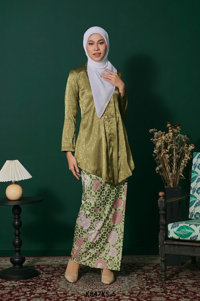 Kebaya Saloma in Dark Olive (K847KS-5)