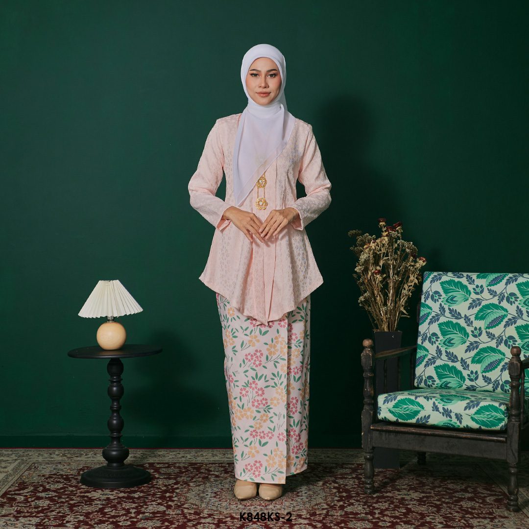 Kebaya Saloma in Peach (K848KS-2)