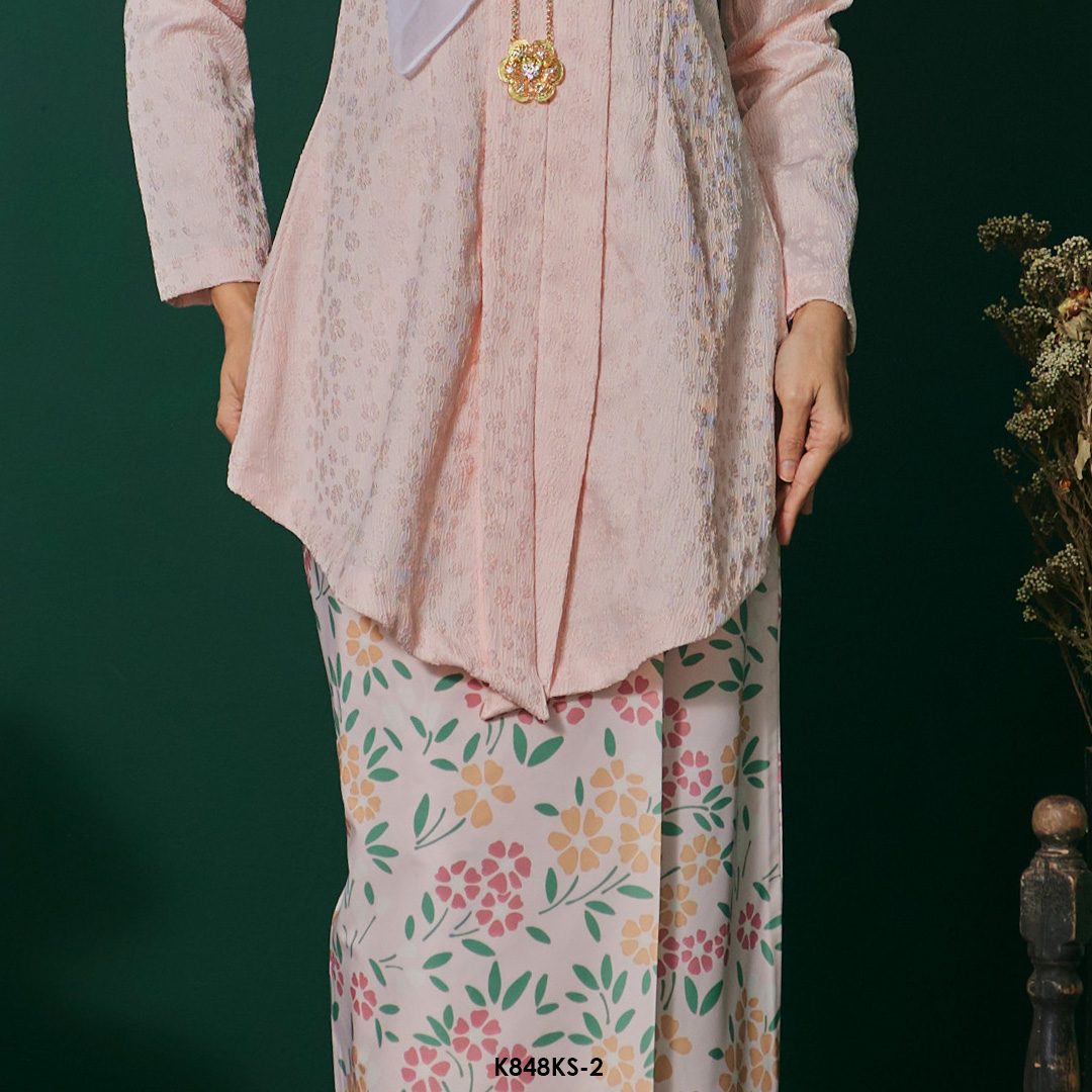 Kebaya Saloma in Peach (K848KS-2) - Image 3