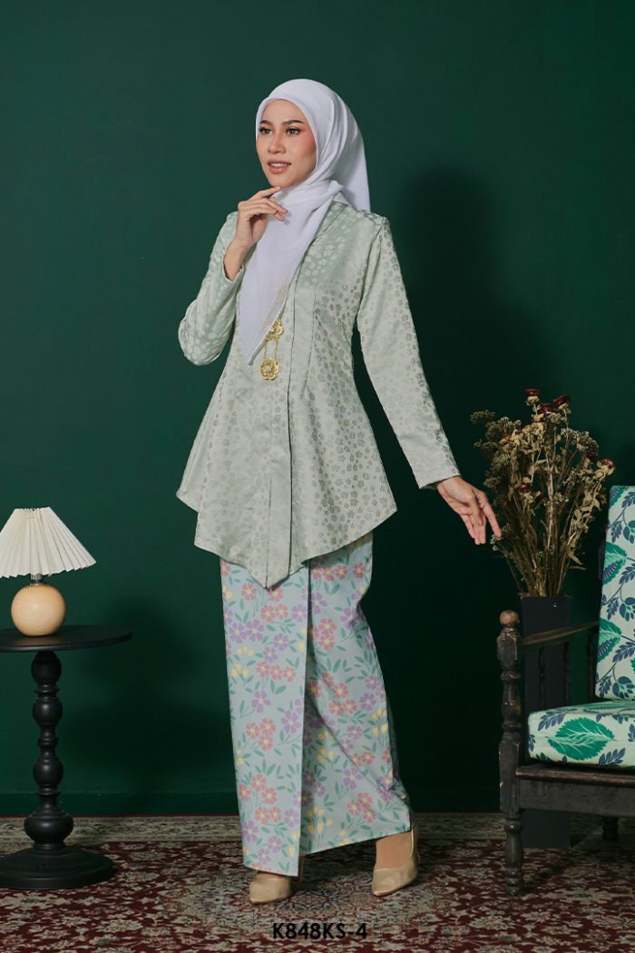 Kebaya Saloma in Light Mint (K848KS-4)