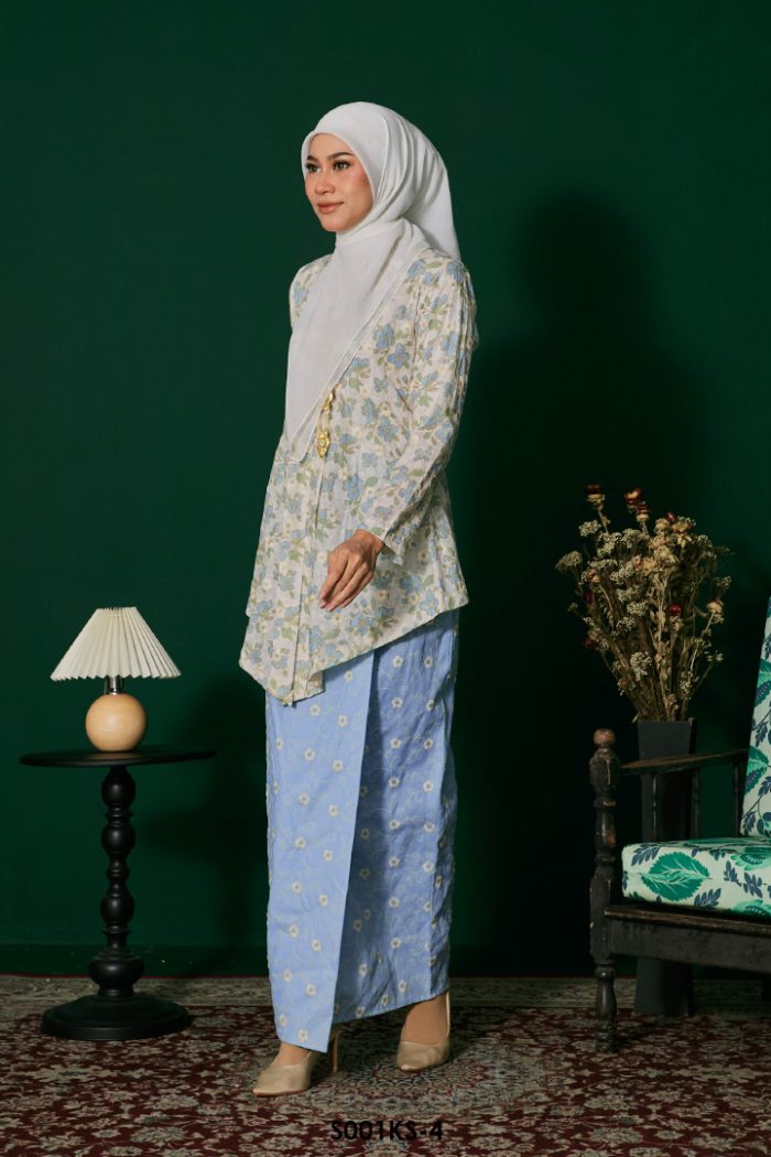 Kebaya Saloma in Baby Blue (S001KS-4)