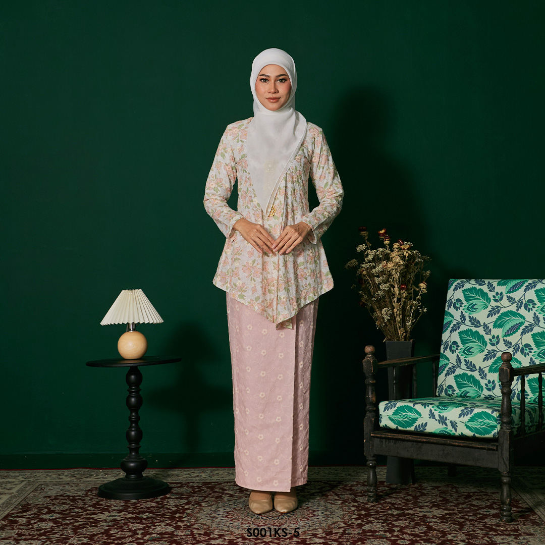Kebaya Saloma in Baby Pink (S001KS-5)