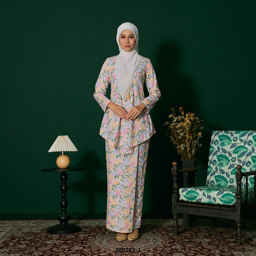 Kebaya Saloma in Baby Pink (S002KS-1)