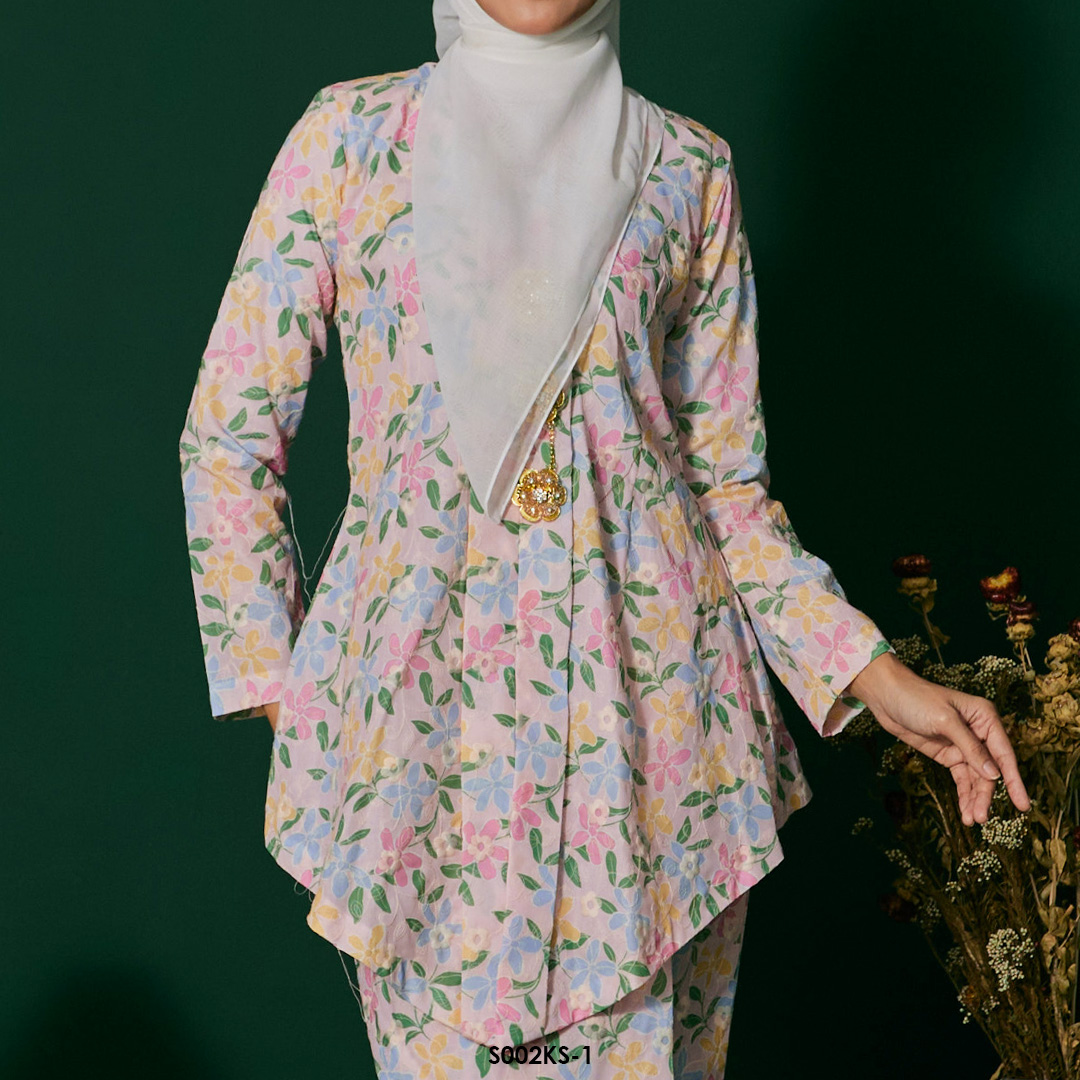 Kebaya Saloma in Baby Pink (S002KS-1) - Image 3