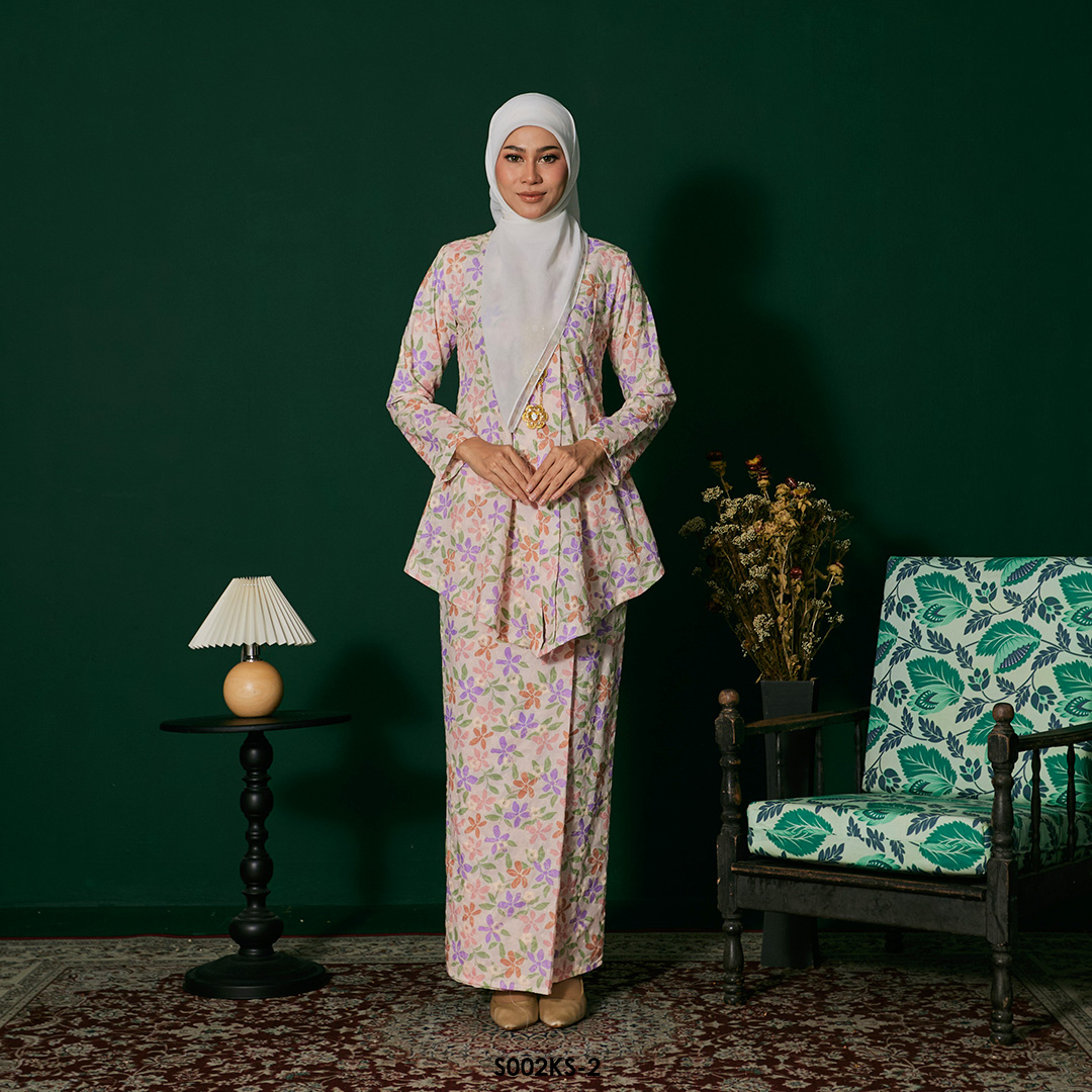 Kebaya Saloma in Baby Peach (S002KS-2)